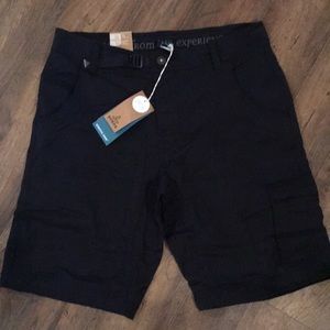 Men’s Prana shorts